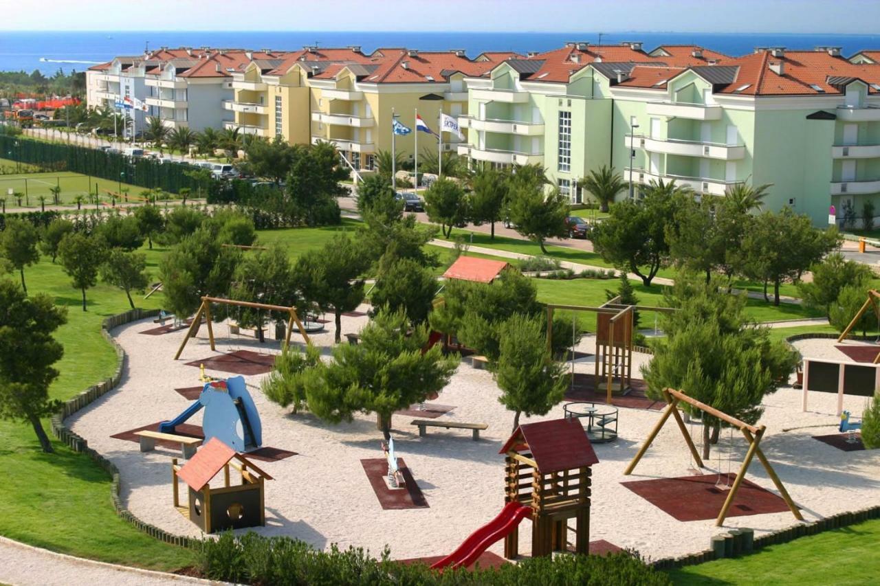 Apartment Katarina Crveni Vrh Luaran gambar