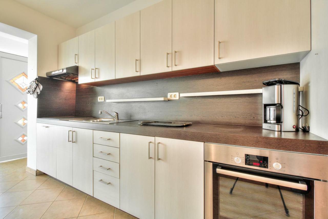 Apartment Katarina Crveni Vrh Luaran gambar